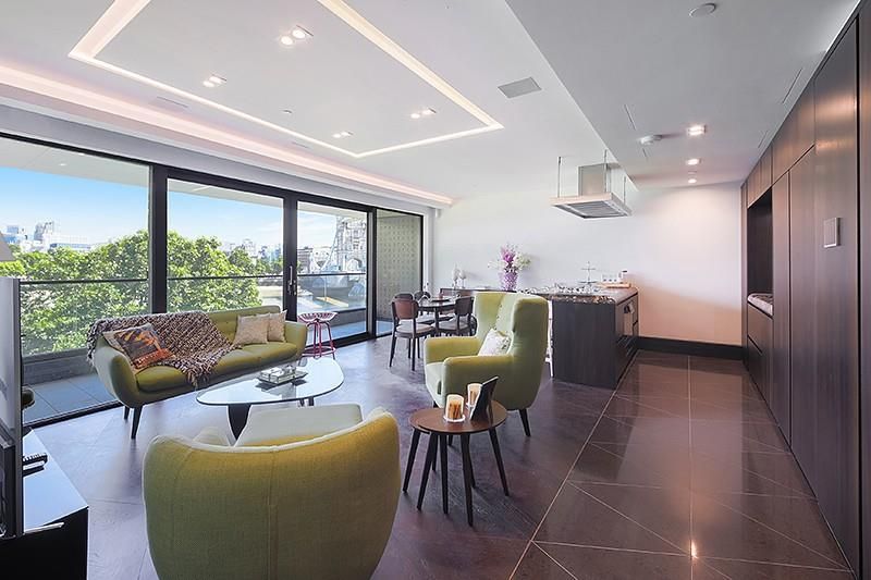 Property photo 1 of 19 Reception