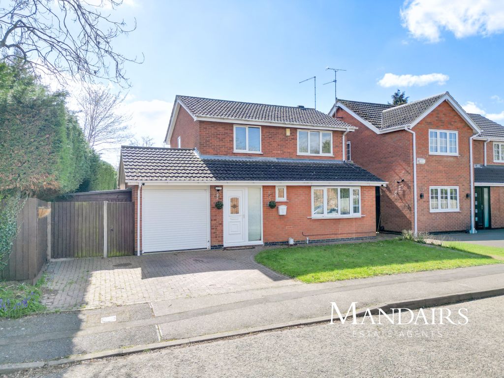 Property photo 1 of 28