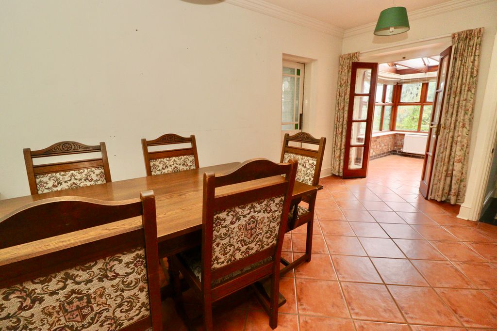 Property photo 3 of 29 Img_4949