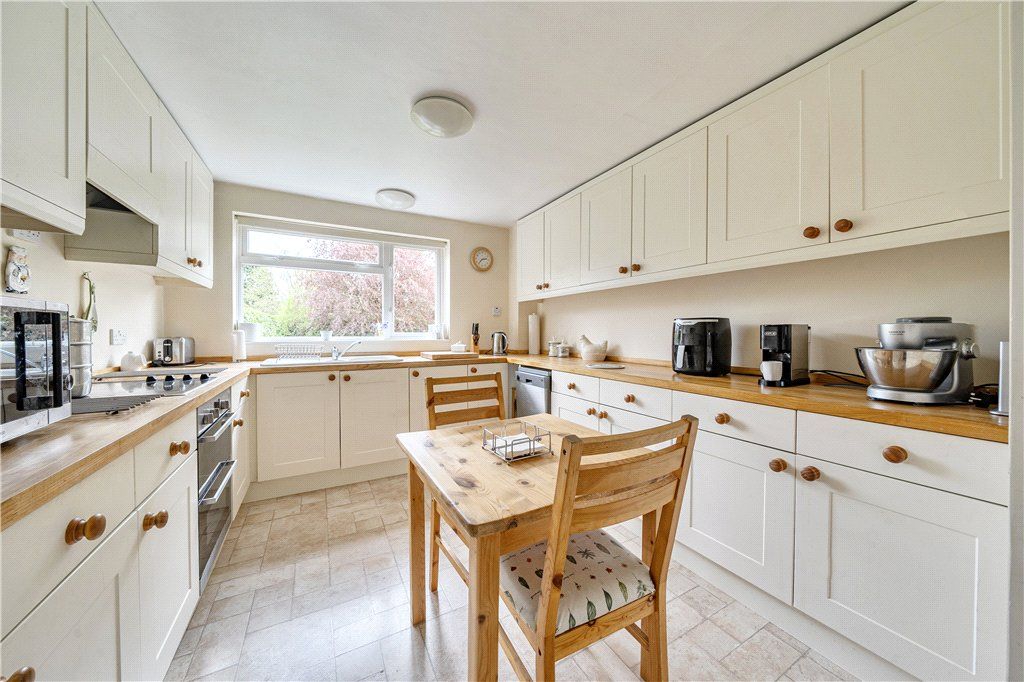 Property photo 3 of 16 Picture No. 09