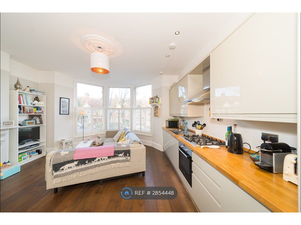 Property photo 3 of 17