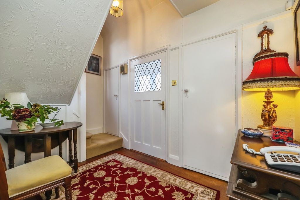 Property photo 2 of 17 Pbox-Img.Jpg