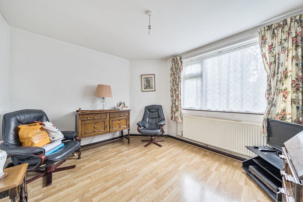 Property photo 2 of 15 1317284-11-68779B...