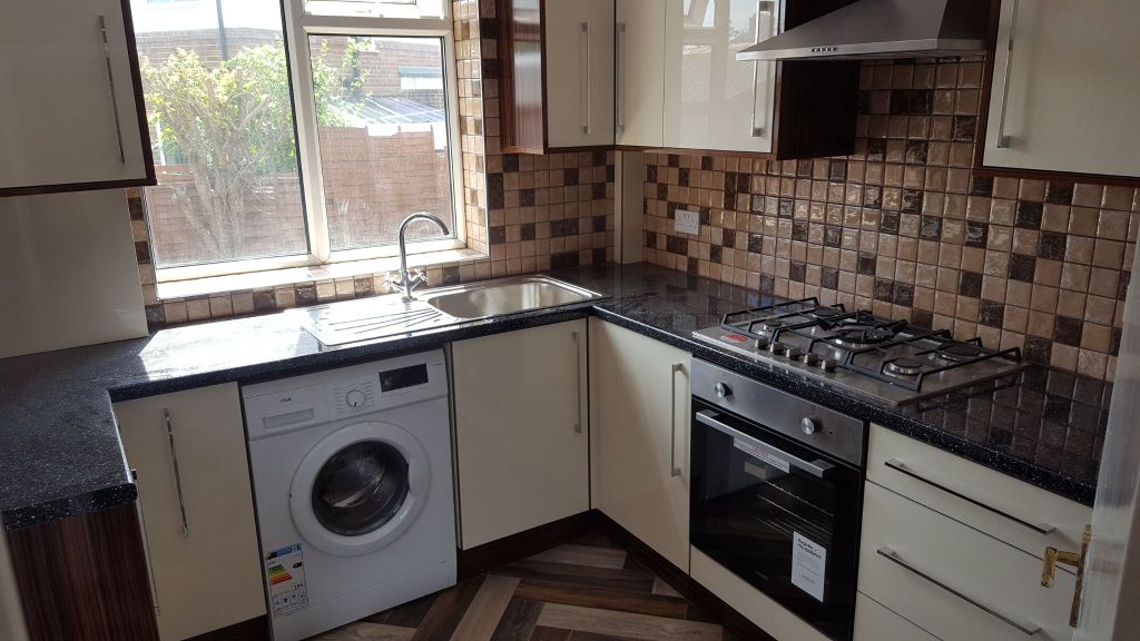 Property photo 3 of 8 Photograph 3