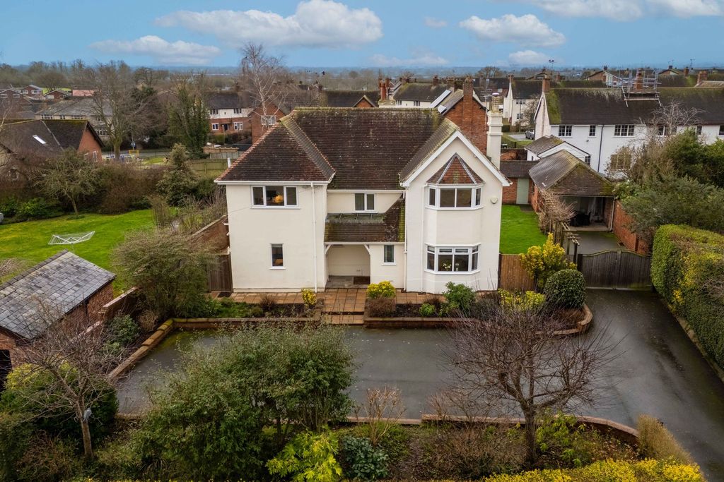 Property photo 1 of 34