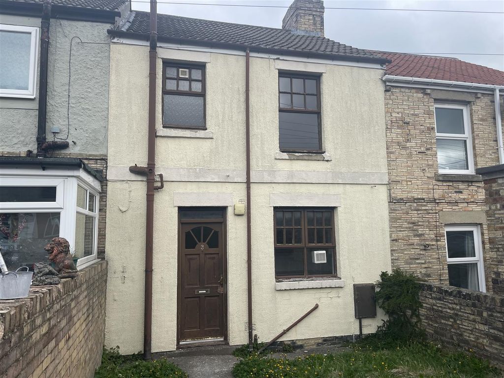 Property photo 1 of 9 3 York 4.Jpeg