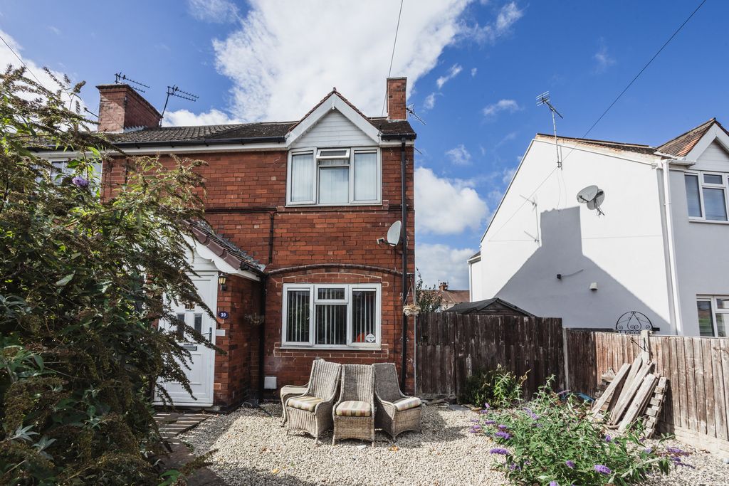 Property photo 1 of 18