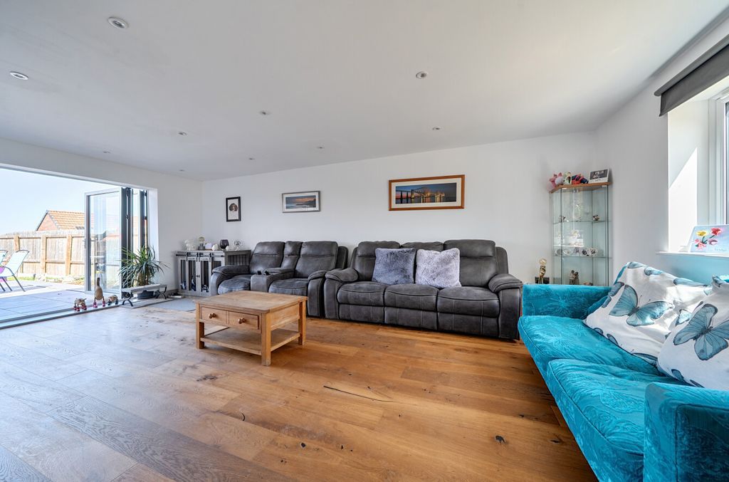 Property photo 3 of 24 1450698 (15).Jpg