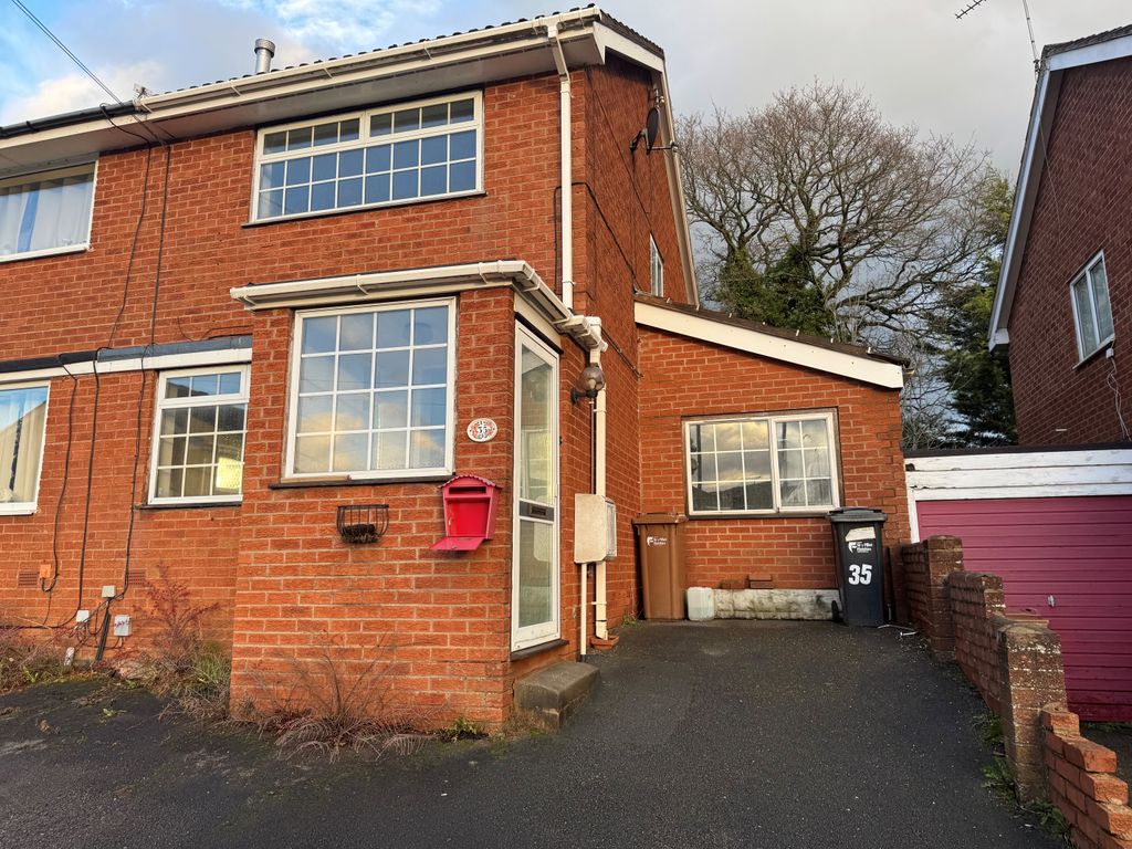 Property photo 1 of 6 Front Of House