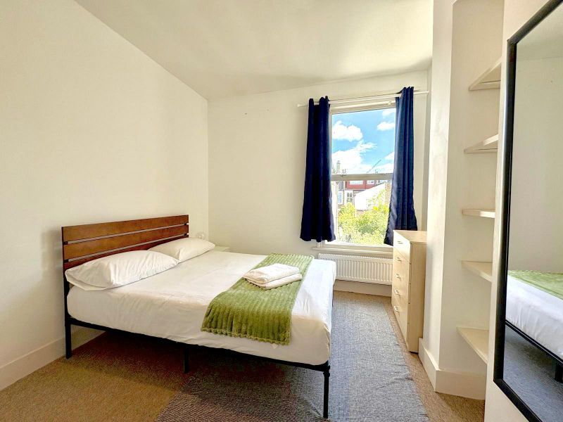 Property photo 1 of 4