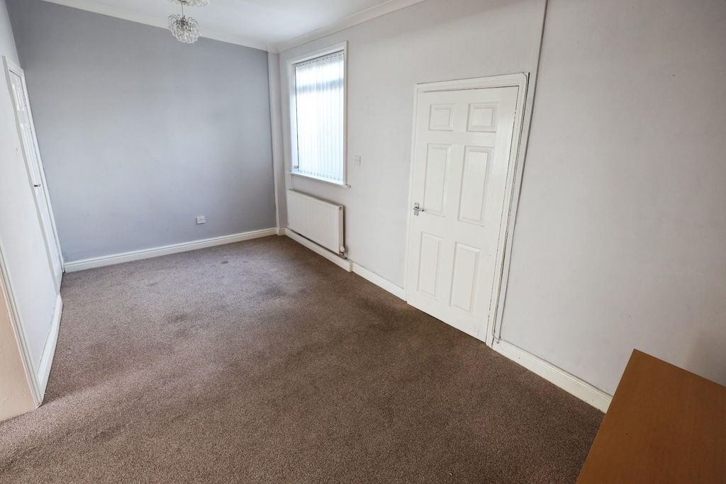 Property photo 3 of 7 54E55817-Pk7A1412.Jpg