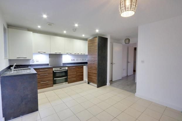 Property photo 2 of 15 Kitchen 2.Jpg