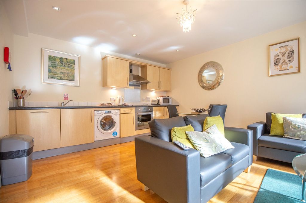 Property photo 1 of 11 Picture No. 05