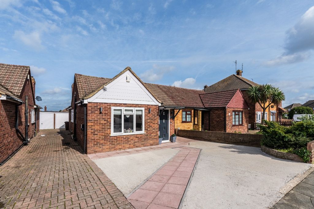 Property photo 1 of 16 5029701