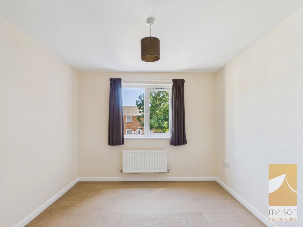 Property photo 3 of 7