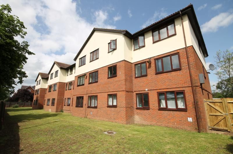 Property photo 1 of 8 Exterior