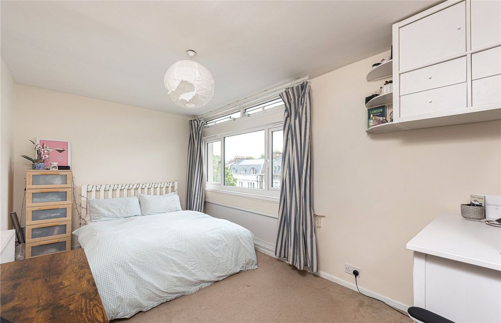 Property photo 3 of 10 Picture No. 07