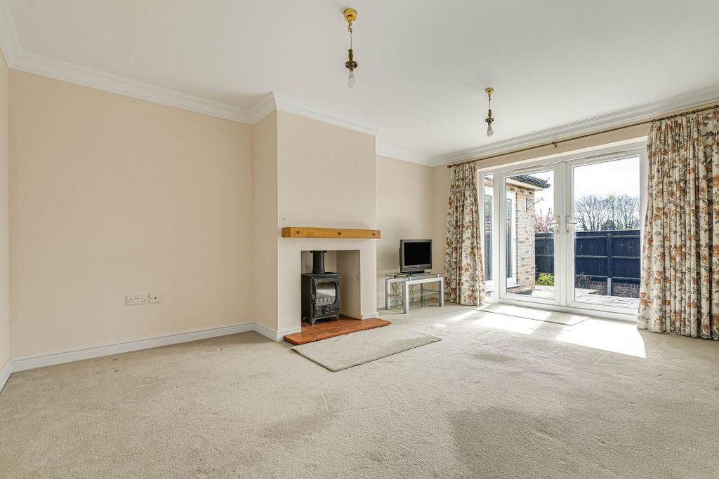 Property photo 2 of 18 19_79131.Jpg