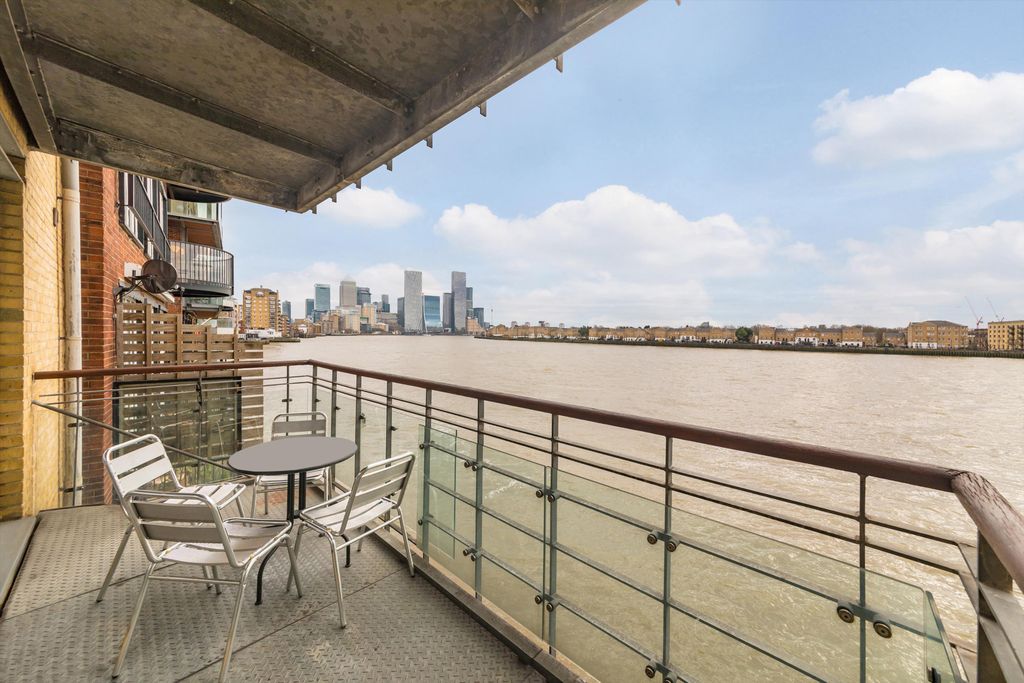 Property photo 1 of 14 Image