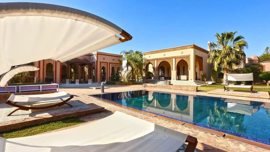Property photo 2 of 36 Click Here If You Are Looking For A Villa For Sale In Marrakech Villa Nad From Kensingtonmorocco.Com Villa For Sale Marrakech Villa For Sale In Marrakech Luxury Villa For Sale In Marrakech