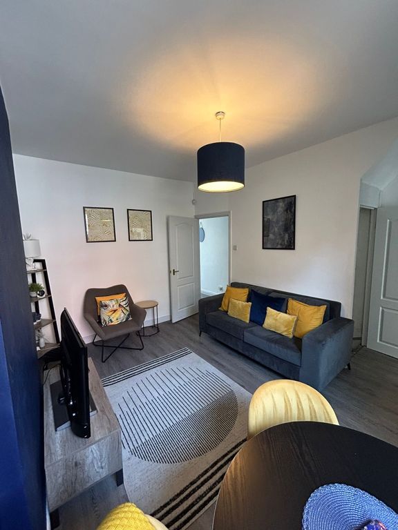 Property photo 2 of 16