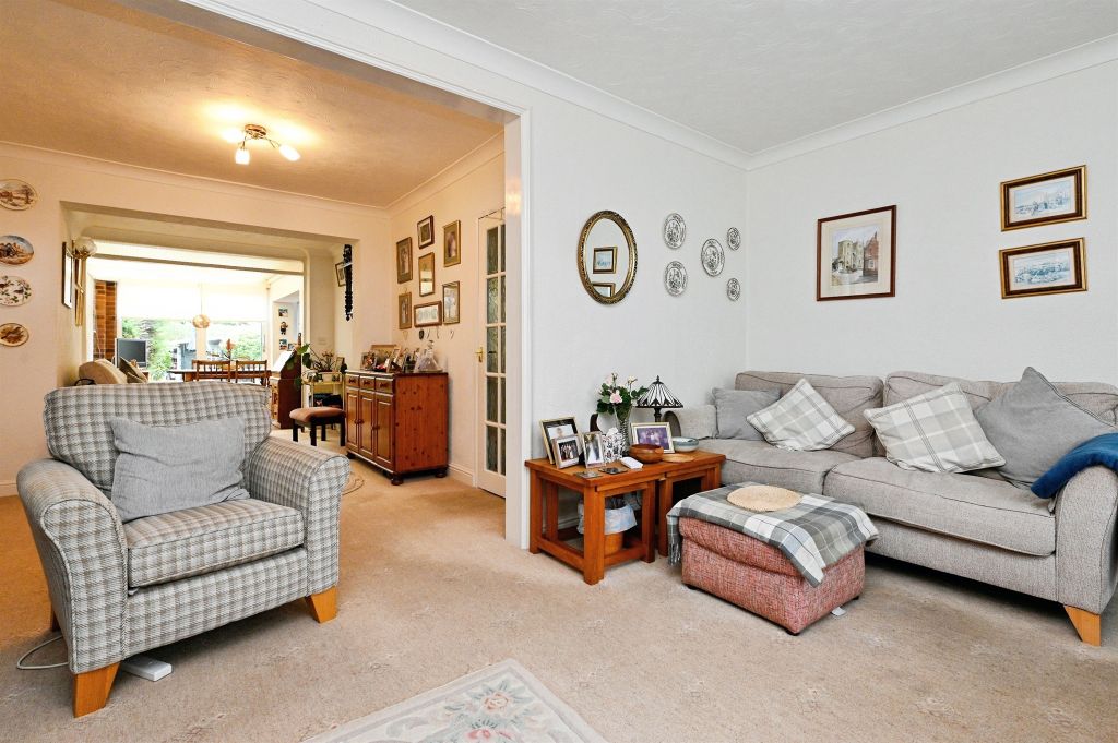 Property photo 3 of 19