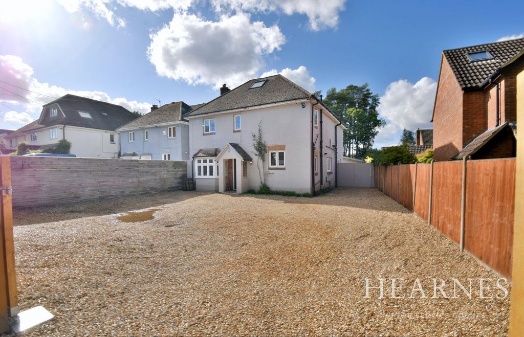 Property photo 1 of 24
