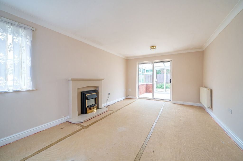 Property photo 3 of 24 1466218 (1)