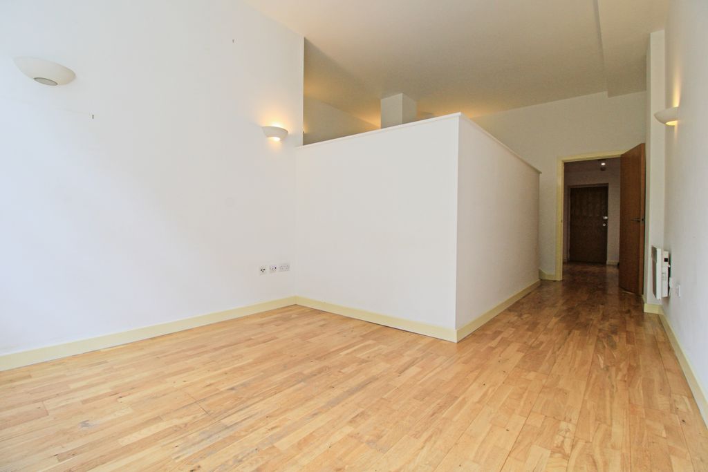 Property photo 2 of 7 Img_8638