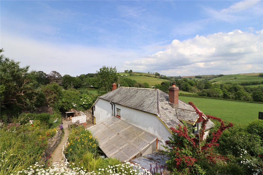 Property photo 1 of 40 Picture No. 25