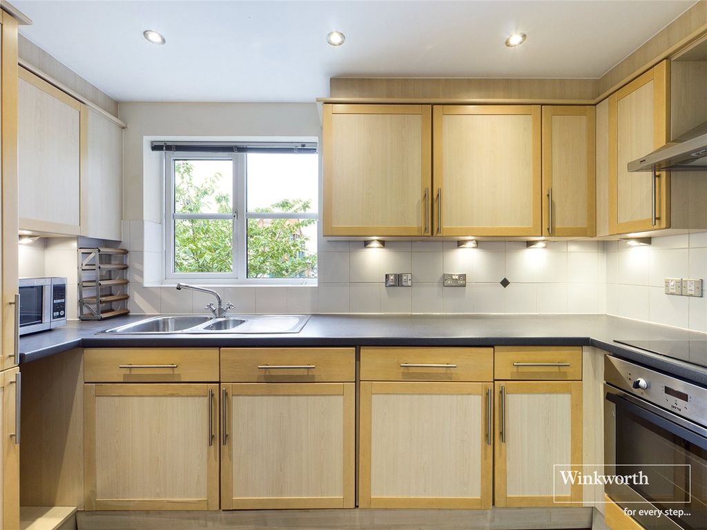 Property photo 3 of 10 Picture No. 28