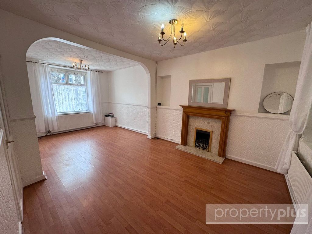 Property photo 2 of 14 Picture No. 06