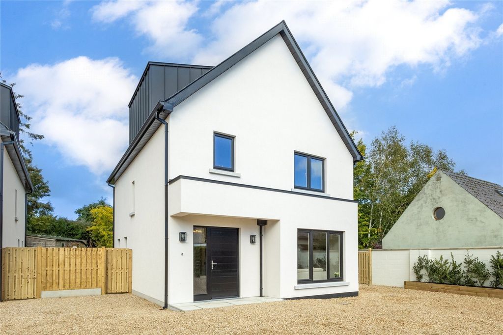 Property photo 1 of 32 Picture No. 06