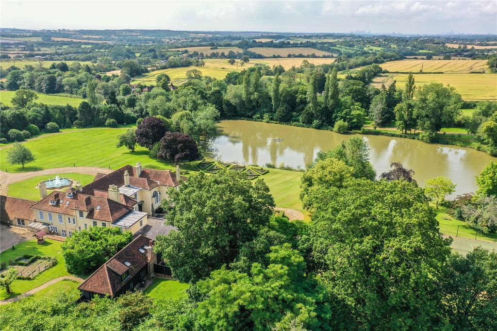 Property photo 3 of 39 Lake (Spring)