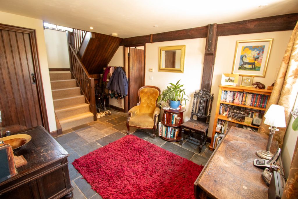 Property photo 3 of 18