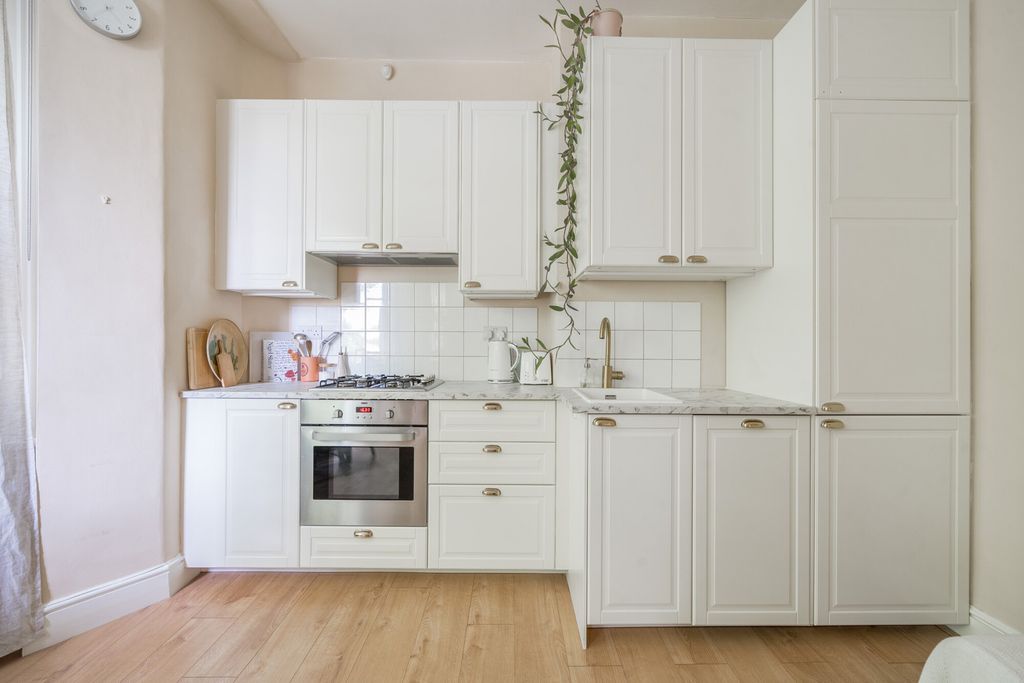 Property photo 2 of 20 1495574-24-19F94F...