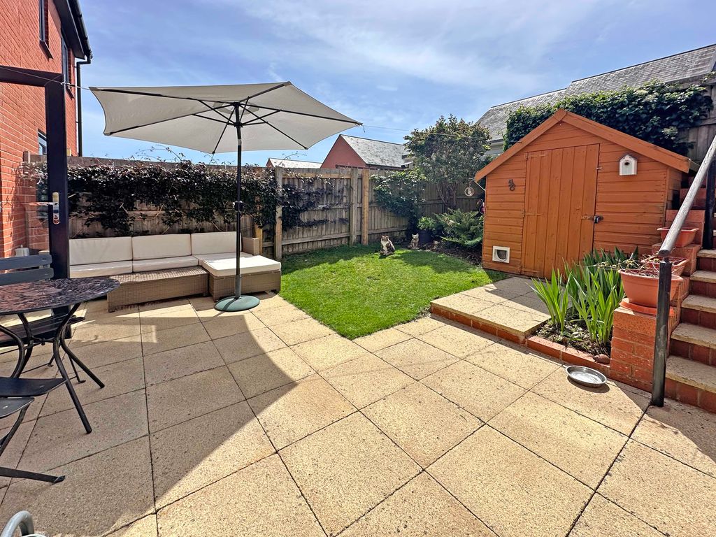 Property photo 2 of 14