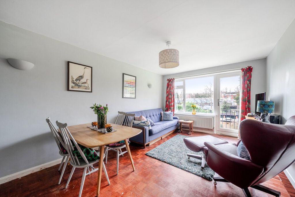 Property photo 2 of 20 Picture No. 10