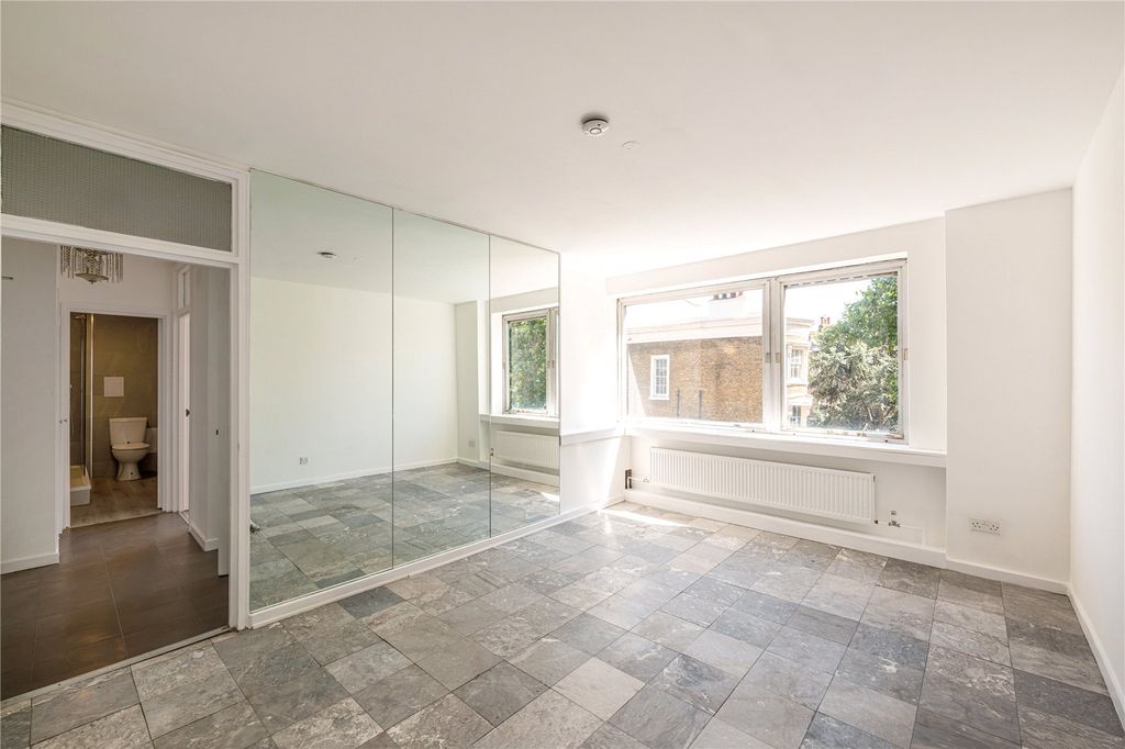 Property photo 1 of 14 Picture No. 11