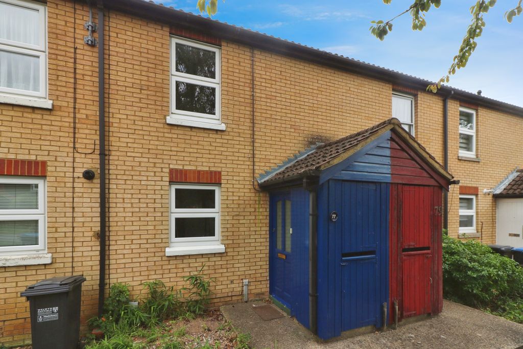 Property photo 2 of 13