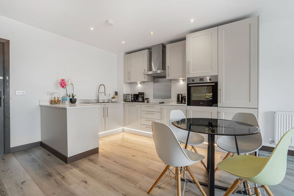 Additional image 4 of 2 bed flat for saleGodfrey House, Harlow CM20