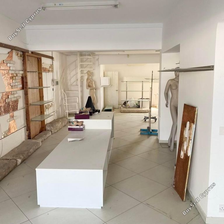 Property photo 3 of 5