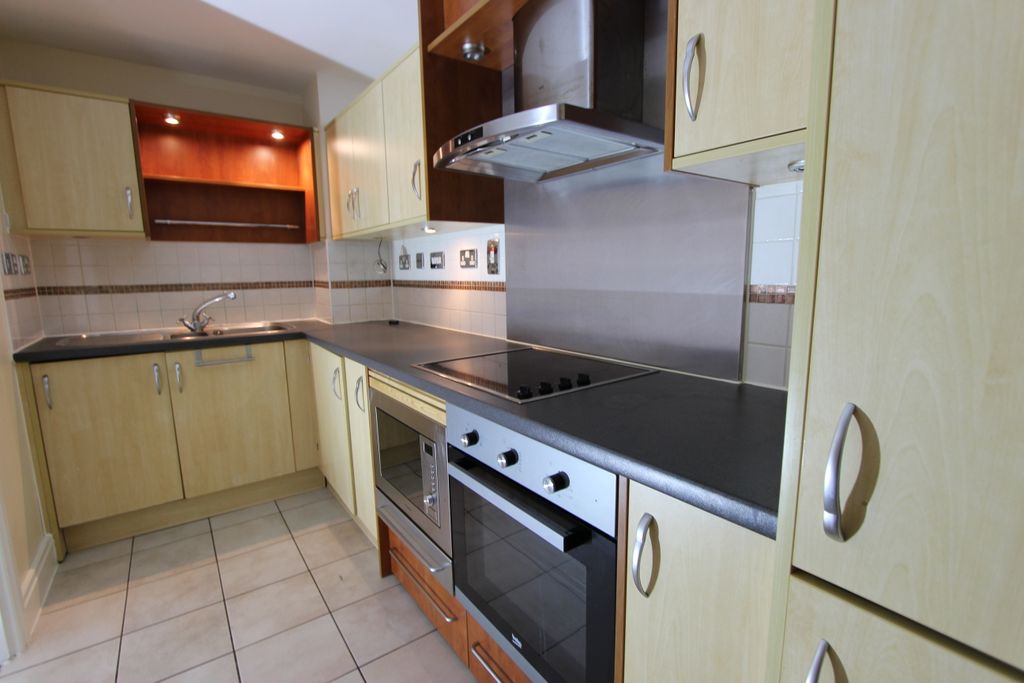 Property photo 1 of 20