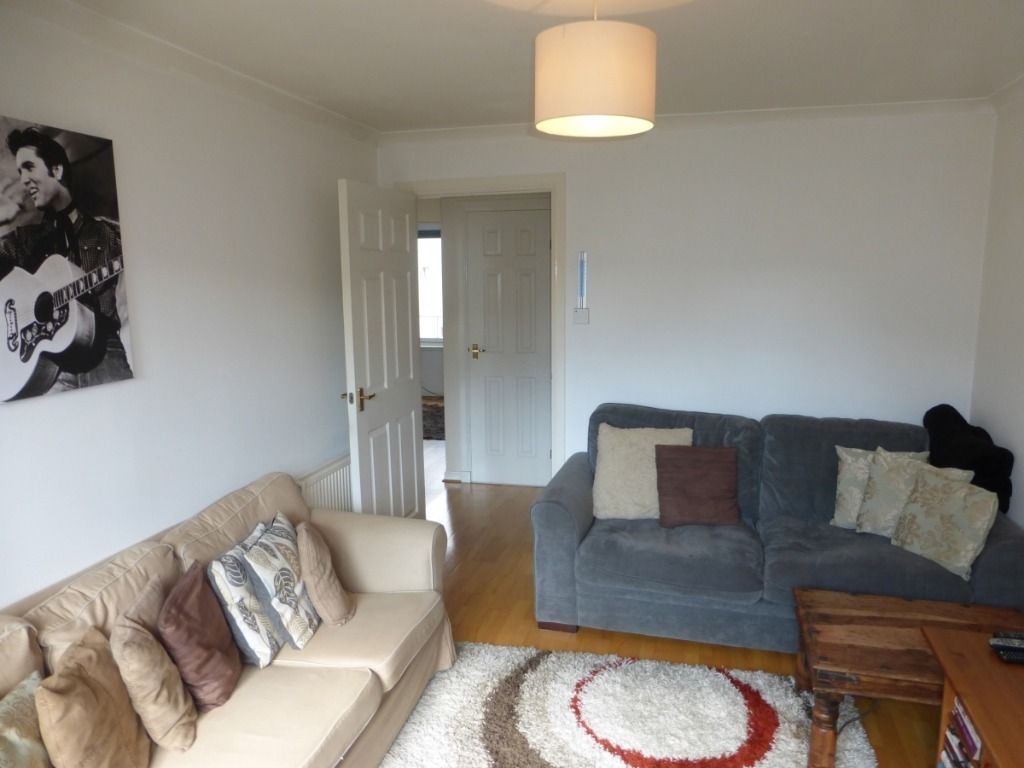 Property photo 2 of 8