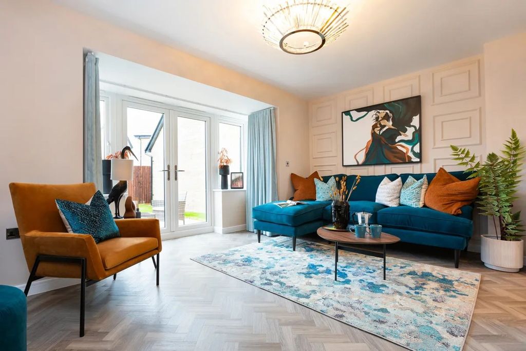 Property photo 2 of 10