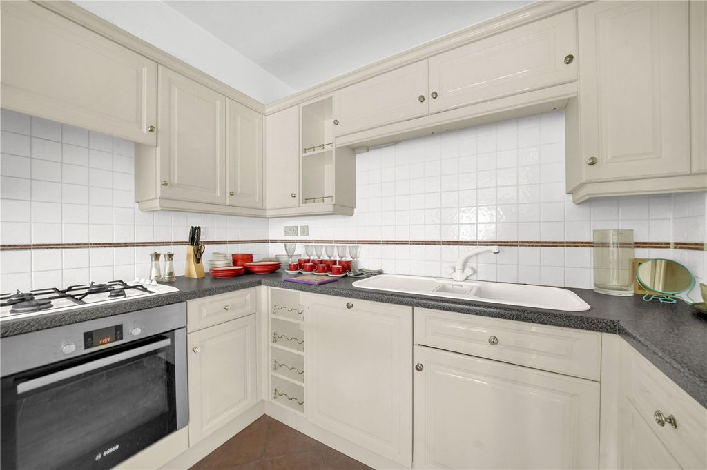 Property photo 3 of 21 Picture No. 10