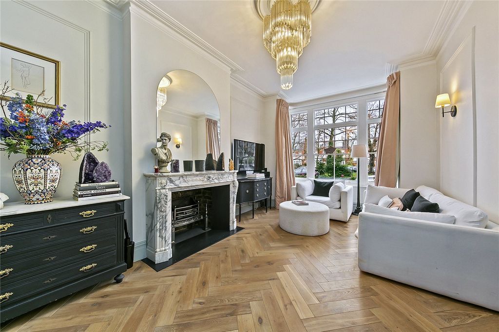 Property photo 3 of 20 Picture No. 04