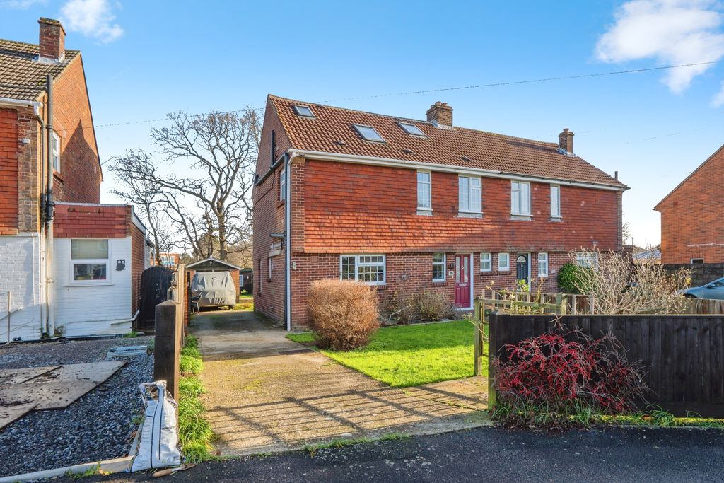 Property photo 1 of 18 Front View