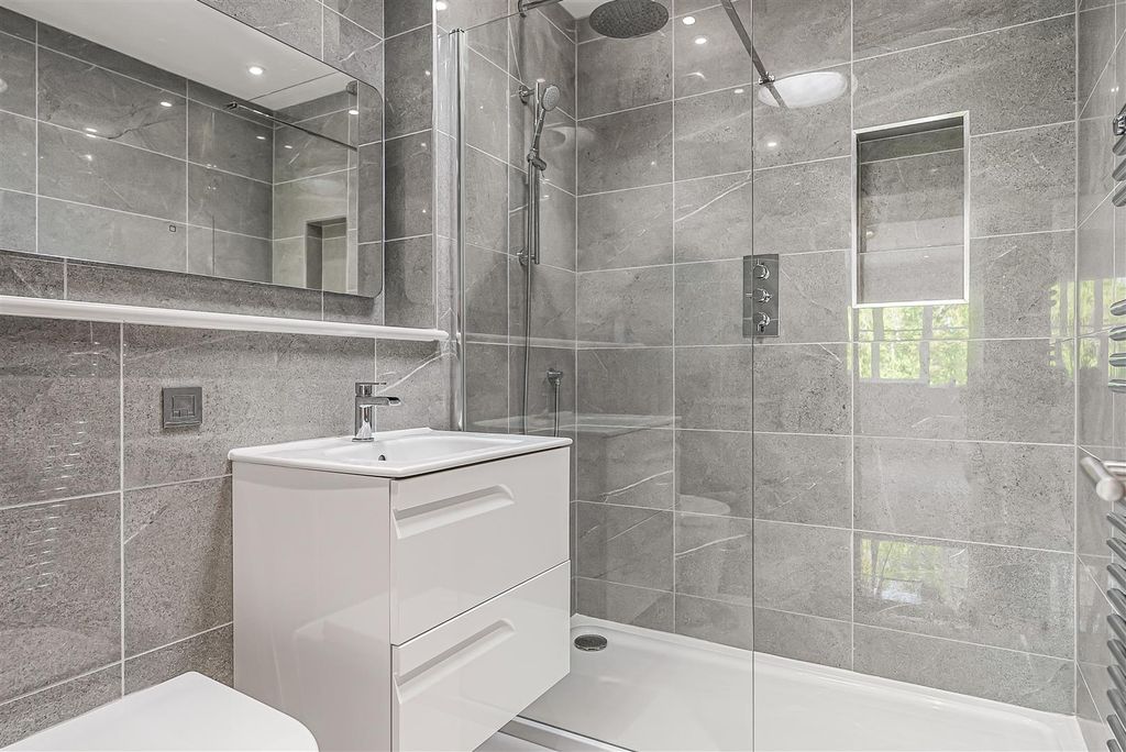 Additional image 31 of 4 bed detached house for saleBullocks Lane, Hertford SG13