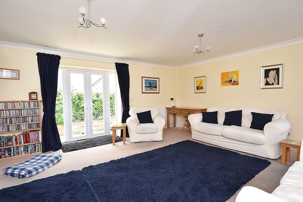 Property photo 3 of 12 Picture No. 04